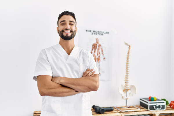 Chiropractor Jobs in Canada | What Newcomers Must Know