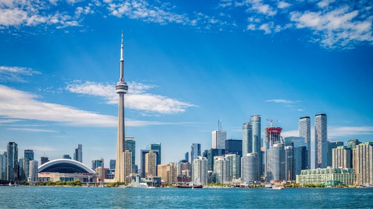 What to Know About Living in Toronto, Ontario